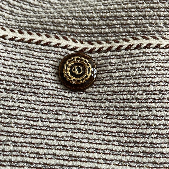 ST. JOHN Elegant Cream Women's Jacket & Skirt Set - Picture 10 of 16